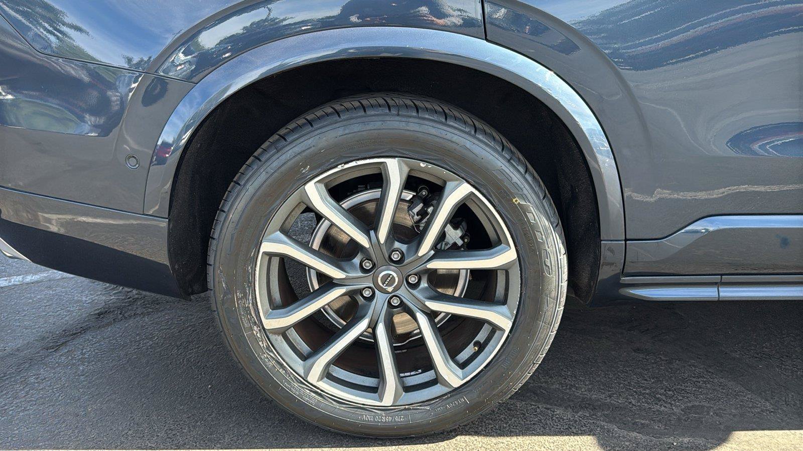Used 2019 Volvo XC90 T6 Momentum w/ Advanced Package AWD/4WD image 6