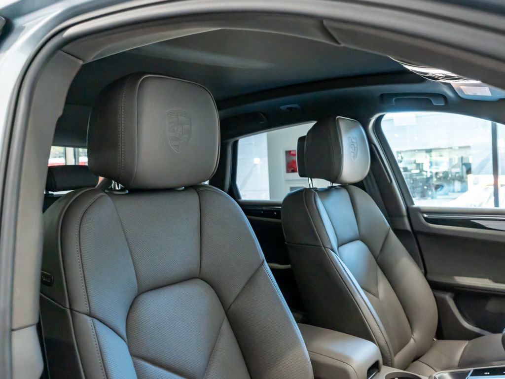 New 2026 Porsche Macan S AWD/4WD image 30