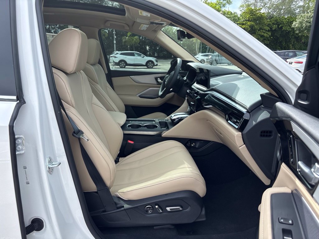 New 2026 Acura MDX w/ Technology Package FWD image 12