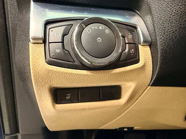 Used 2017 Ford Explorer Limited w/ Equipment Group 301A AWD/4WD image 42