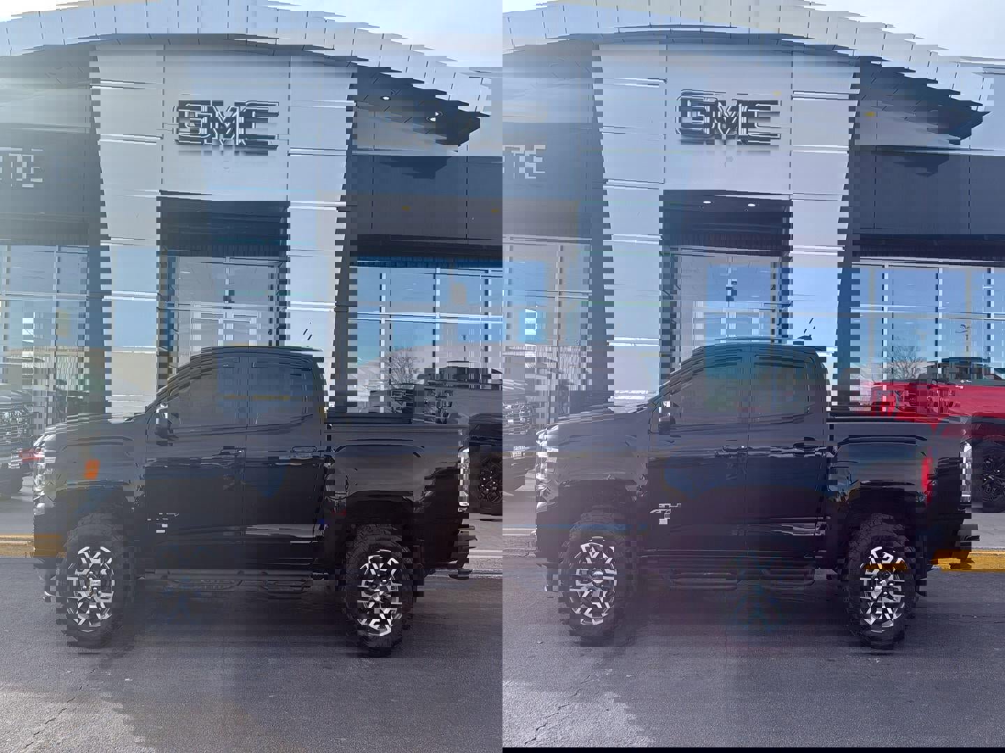 Used 2021 GMC Canyon AT4 w/ Driver Alert Package image 1