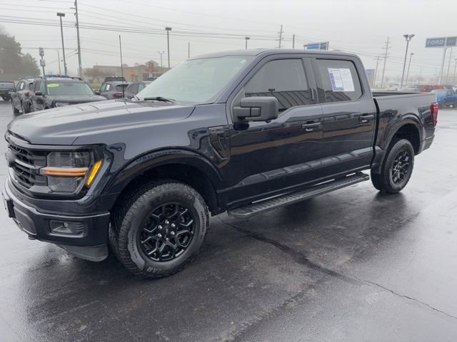 Used 2024 Ford F150 XLT w/ XLT Black Appearance Package AWD/4WD image 17