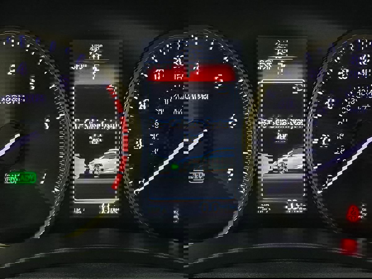 Used 2016 Lexus NX 300h AWD w/ Luxury Package image 12