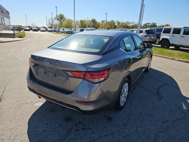 Used 2024 Nissan Sentra S image 6