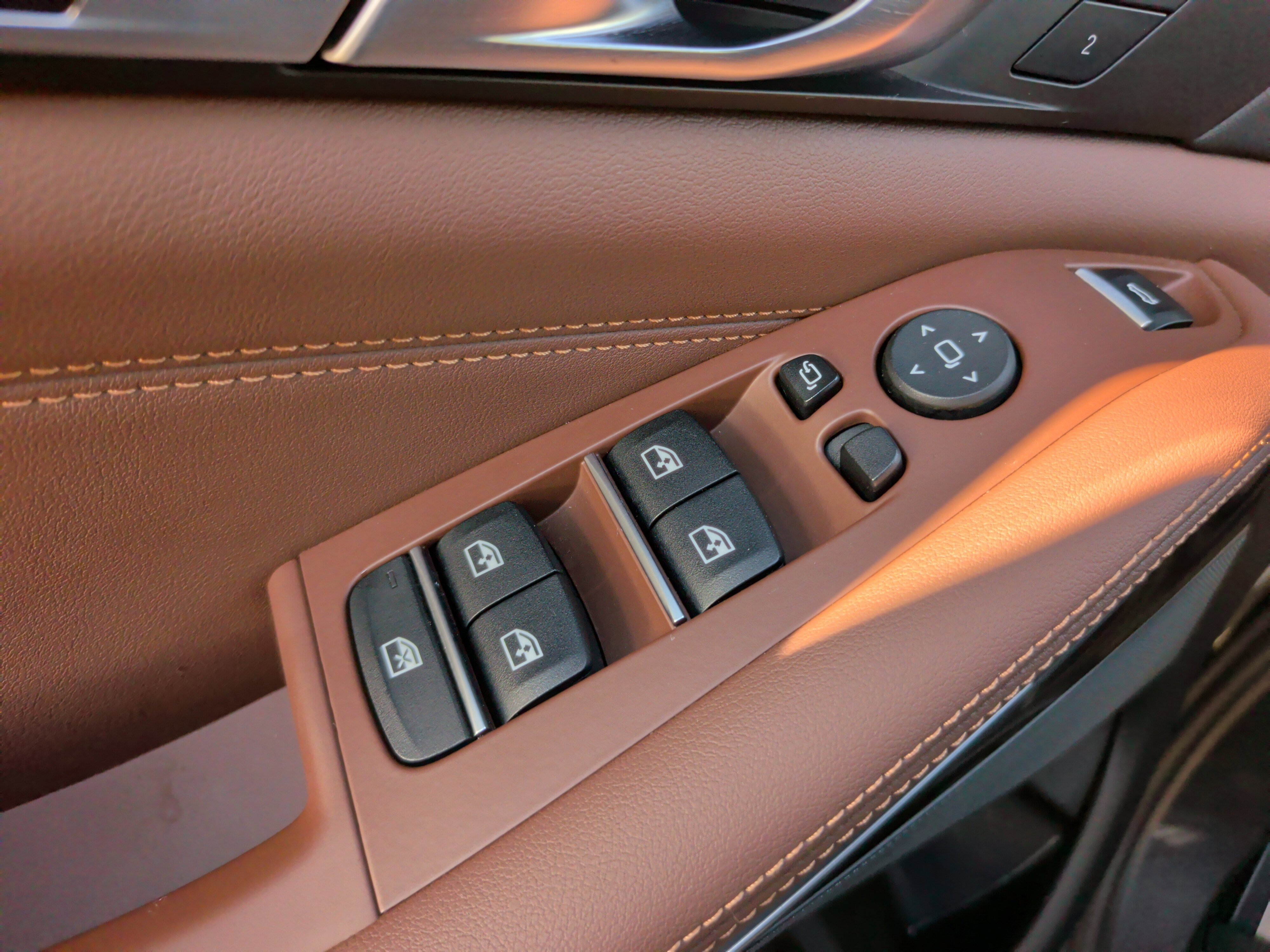 Certified 2024 BMW X5 xDrive40i w/ M Sport Package image 28