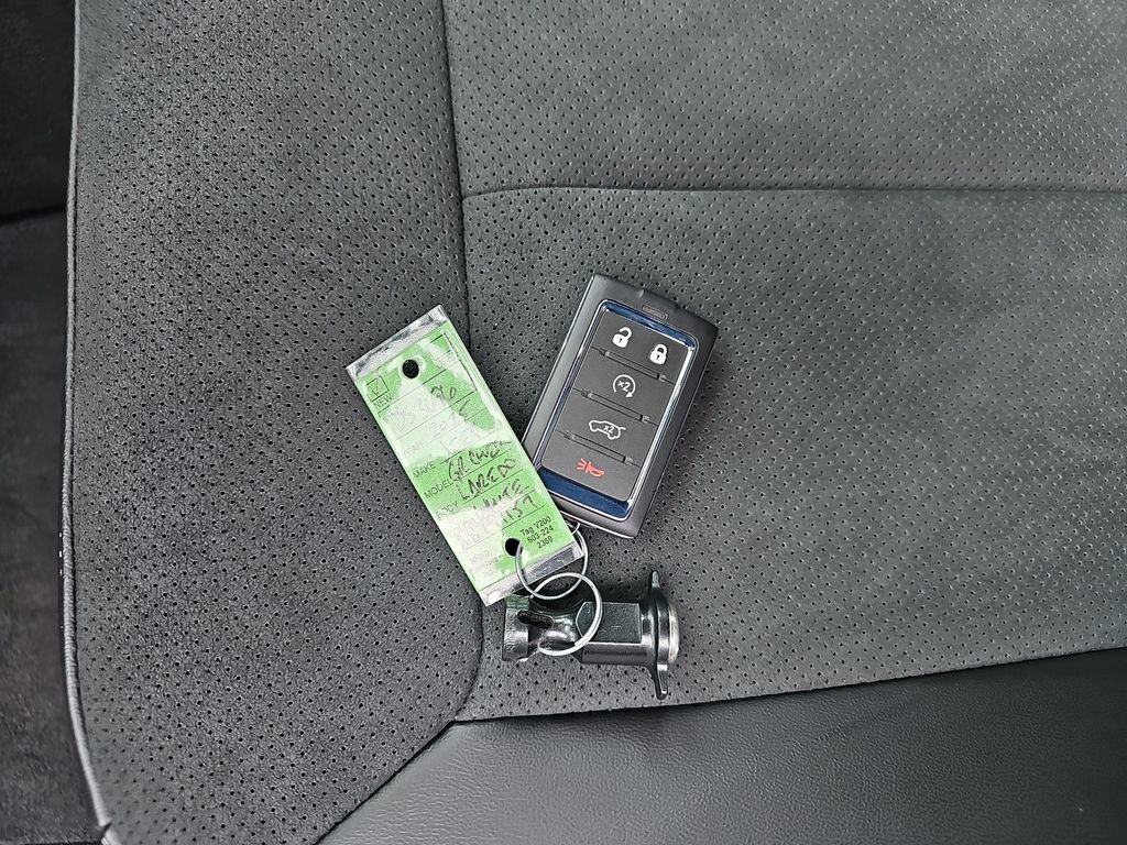 New 2025 Jeep Grand Cherokee Altitude AWD/4WD image 34