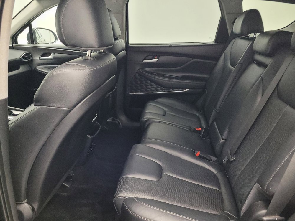 Used 2019 Hyundai Santa Fe FWD image 18