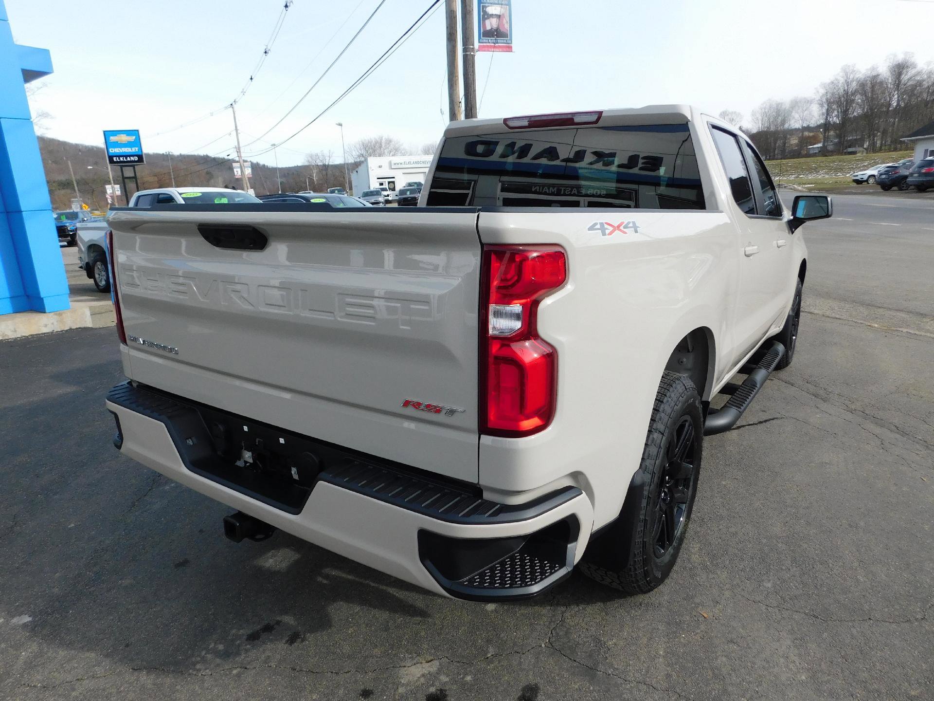 New 2026 Chevrolet Silverado 1500 RST image 9