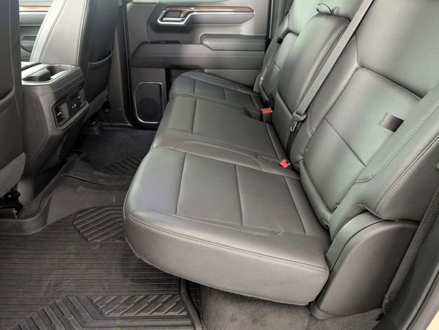 Used 2022 Chevrolet Silverado 1500 LT Trail Boss w/ LT Trail Boss Premium Package image 28