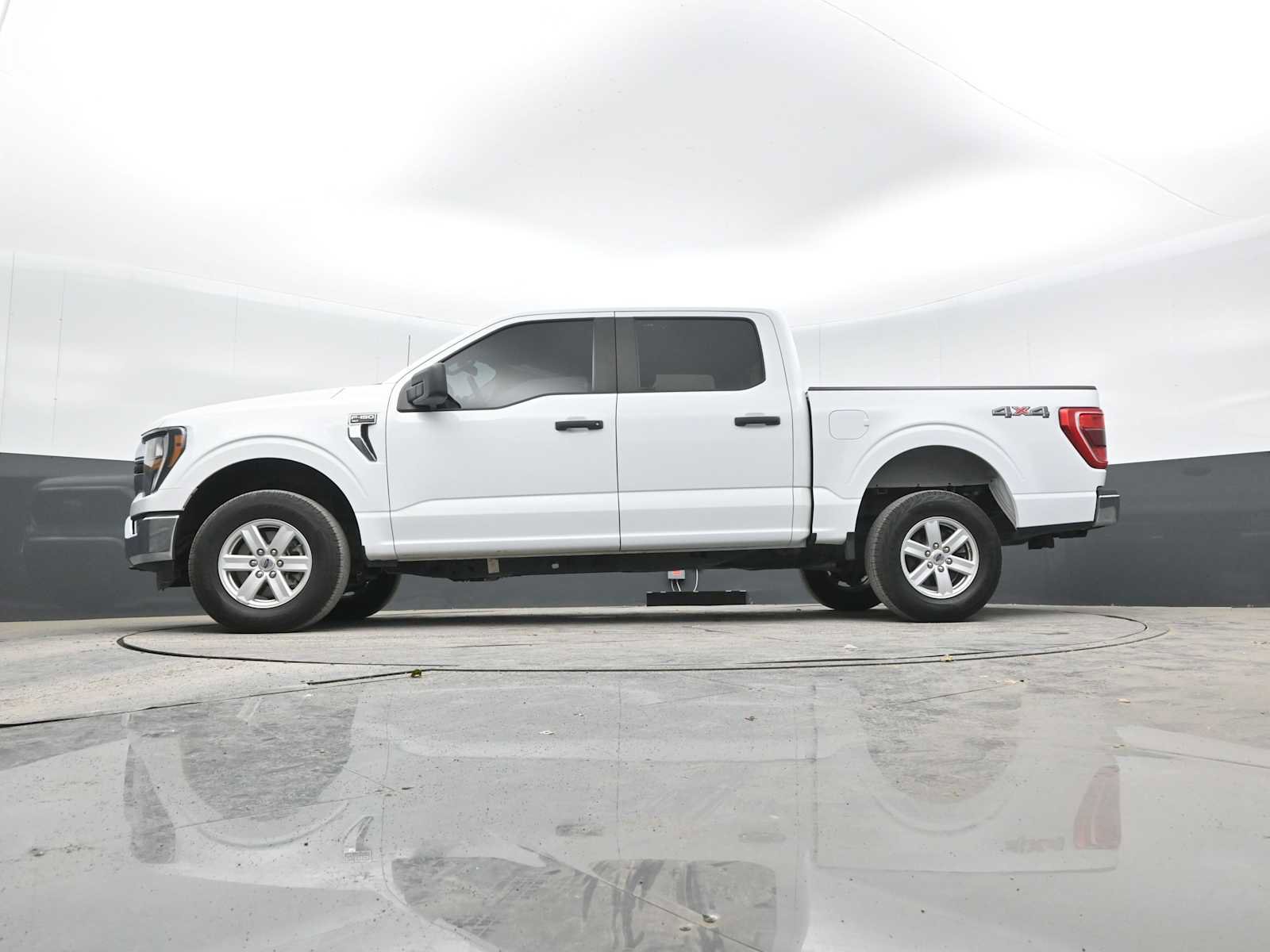 Used 2023 Ford F150 XLT image 34