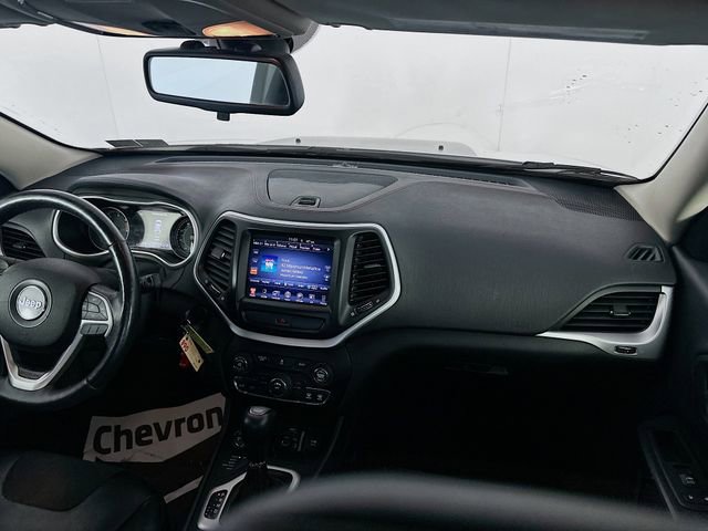 Used 2016 Jeep Cherokee Trailhawk w/ Cold Weather Group image 22