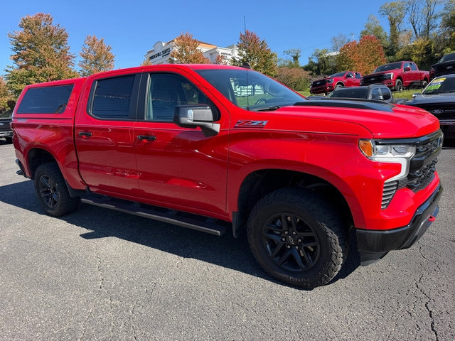 Used 2022 Chevrolet Silverado 1500 LT Trail Boss w/ LT Trail Boss Premium Package AWD/4WD image 8