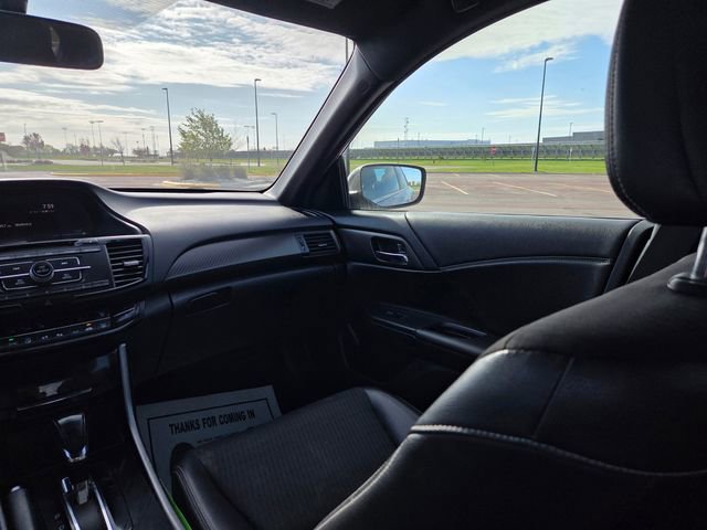 Used 2016 Honda Accord Sport image 47