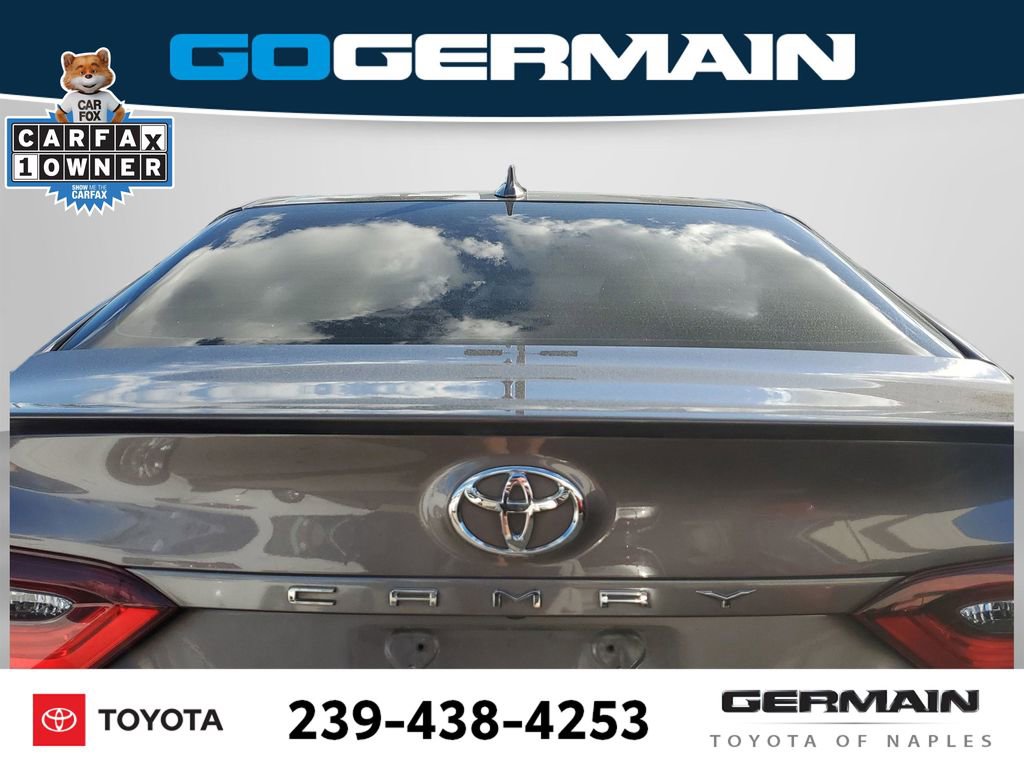 Used 2022 Toyota Camry SE image 16
