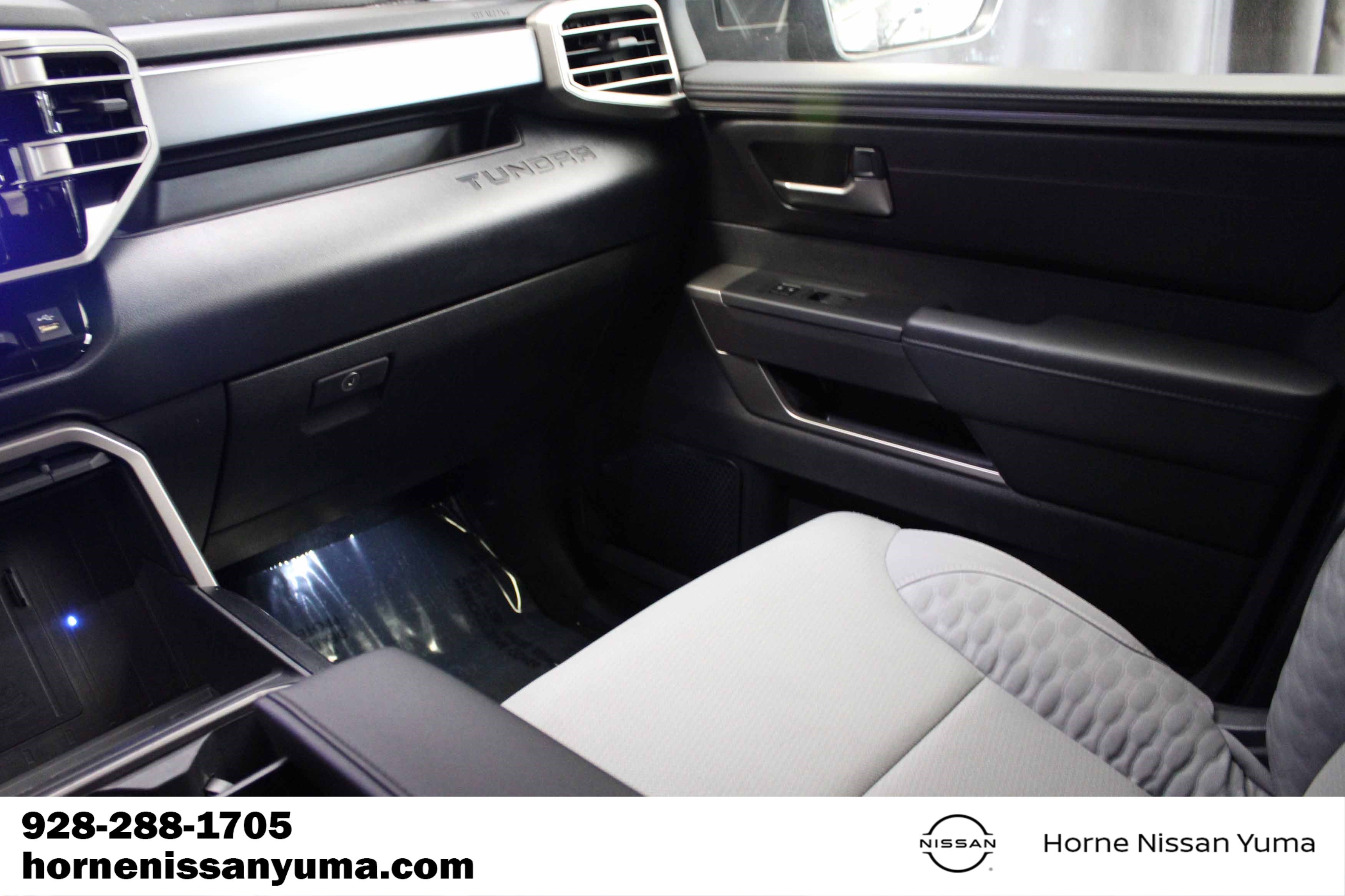 Used 2025 Toyota Tundra SR5 AWD/4WD image 11