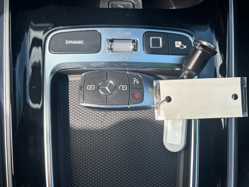 Used 2026 Mercedes-Benz GLB 250 4MATIC image 28