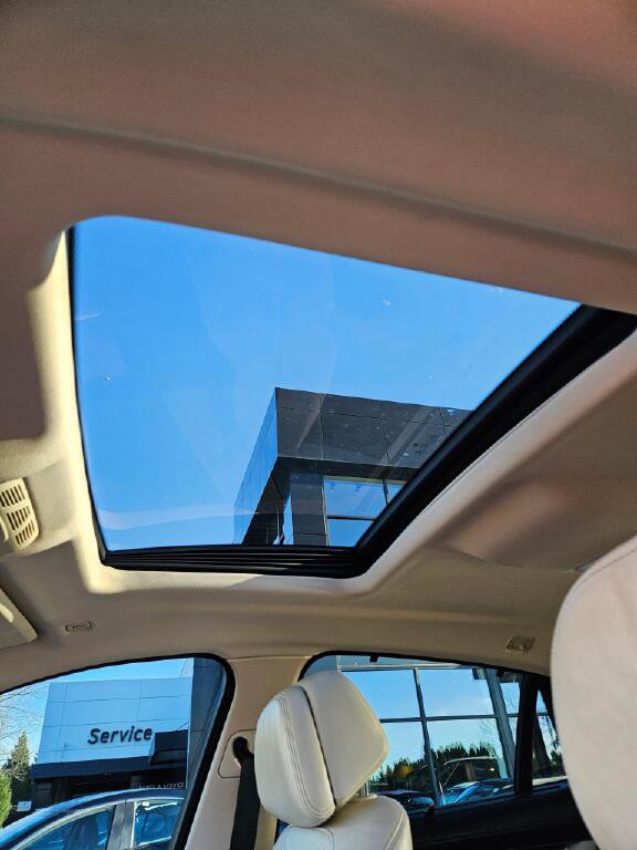 Used 2015 BMW X6 xDrive35i image 16