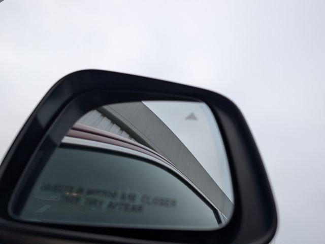 Used 2018 Jeep Grand Cherokee Limited image 34