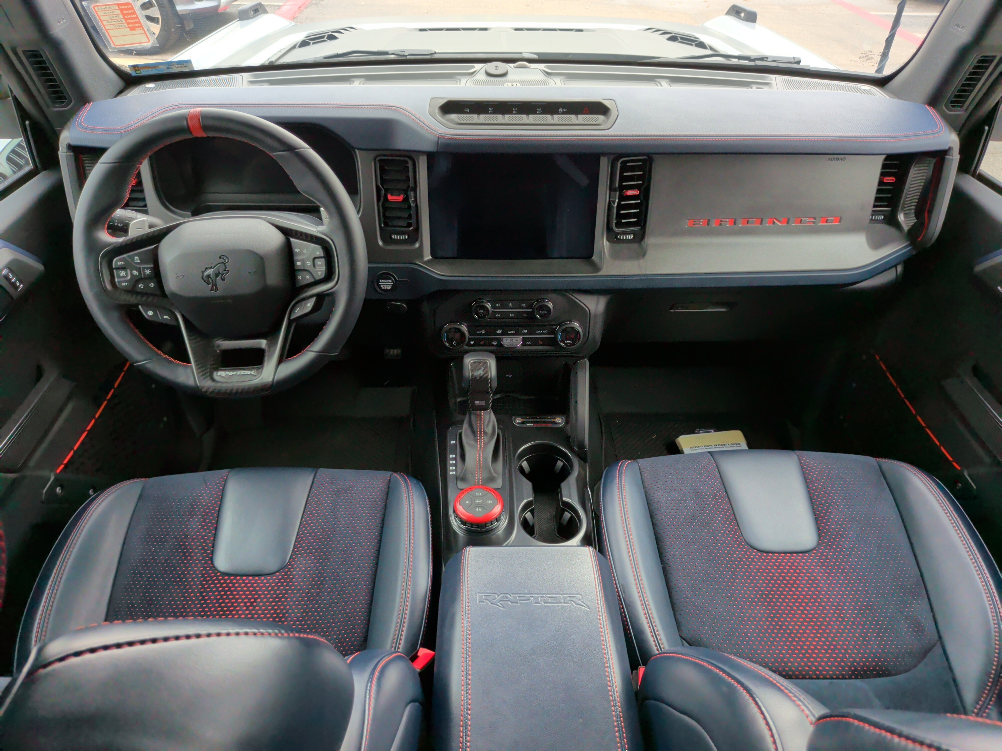 Used 2024 Ford Bronco Raptor image 29