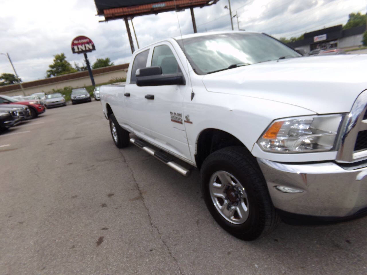Used 2017 RAM 2500 Tradesman w/ Chrome Appearance Group image 49