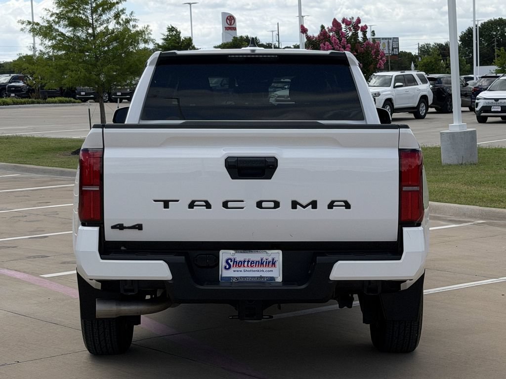 Used 2024 Toyota Tacoma SR5 AWD/4WD image 5
