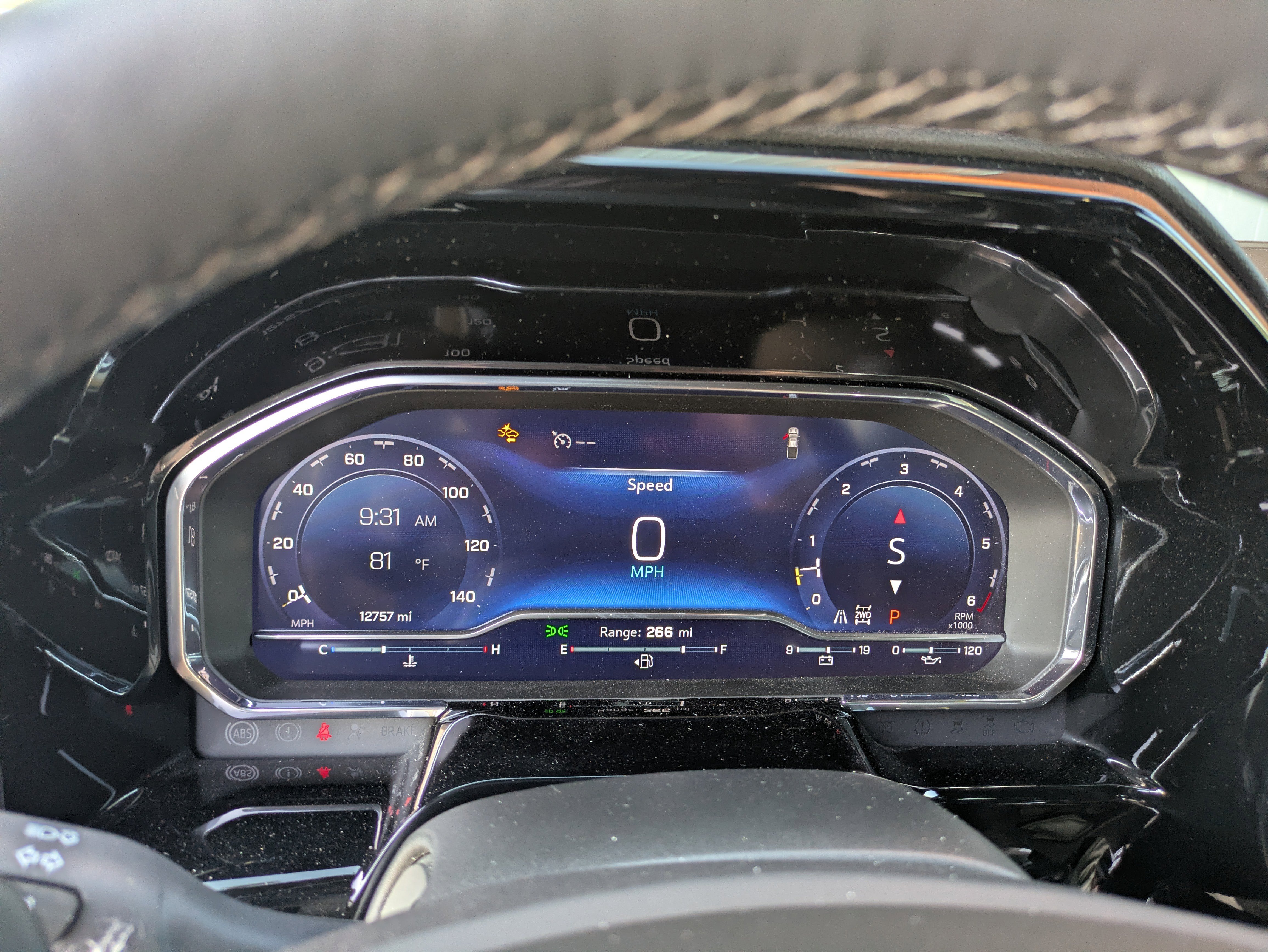 Used 2025 Chevrolet Silverado 1500 LTZ AWD/4WD image 22