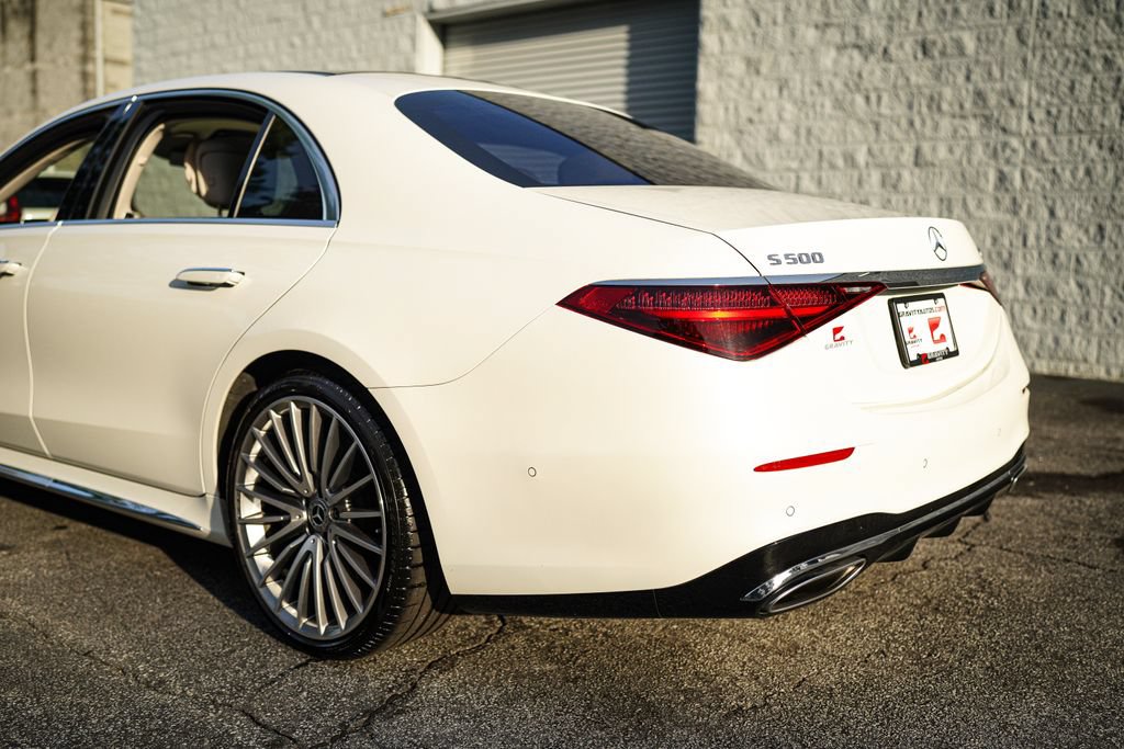 Used 2022 Mercedes-Benz S 500 4MATIC w/ AMG Line Package image 12