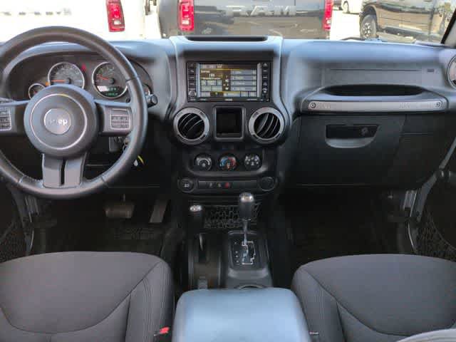 Used 2015 Jeep Wrangler Unlimited Sport image 15