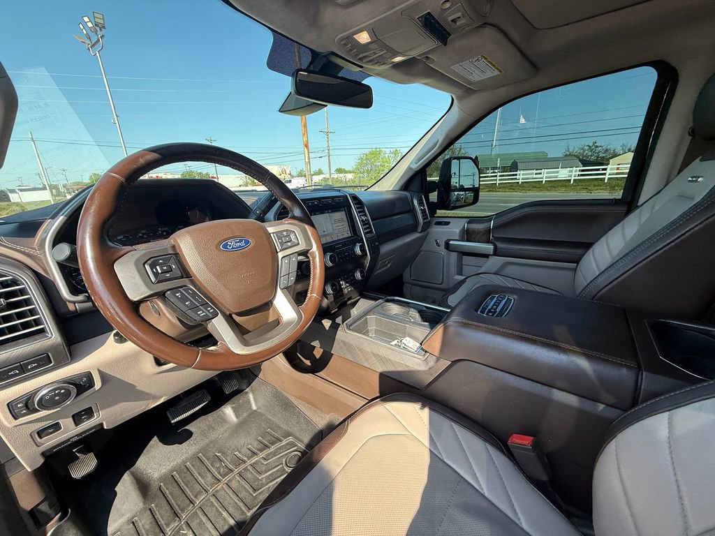 Used 2019 Ford F250 Limited w/ FX4 Off-Road Package AWD/4WD image 14