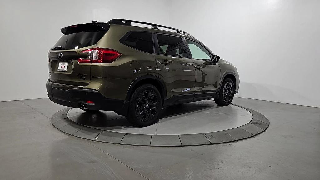 Certified 2025 Subaru Ascent Bronze Edition AWD/4WD image 6