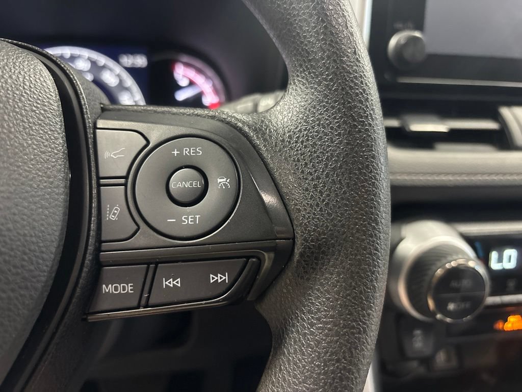 Used 2023 Toyota RAV4 XLE w/ Convenience Package FWD image 17