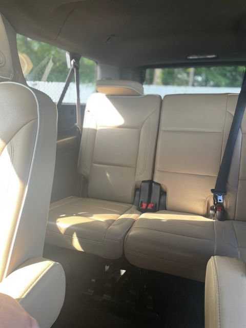 Used 2021 Chevrolet Suburban Premier w/ Texas Edition RWD image 22