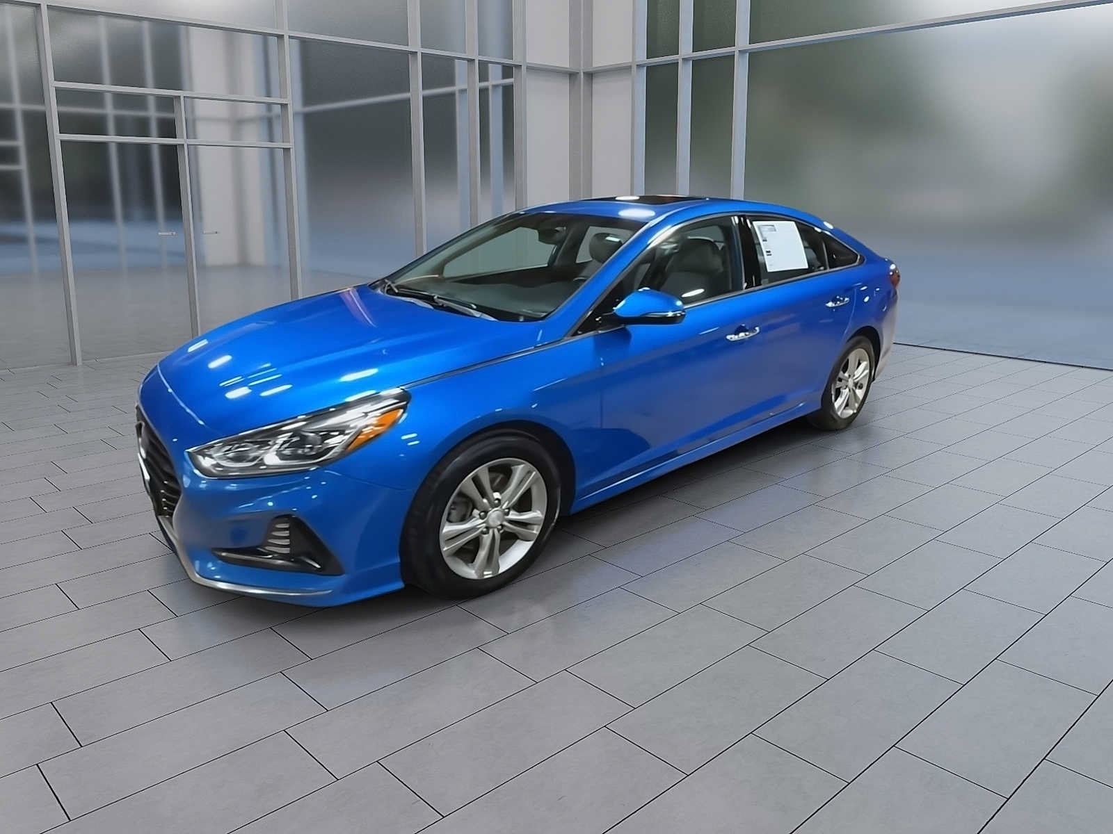 Used 2018 Hyundai Sonata Limited w/ Cargo Package FWD image 4