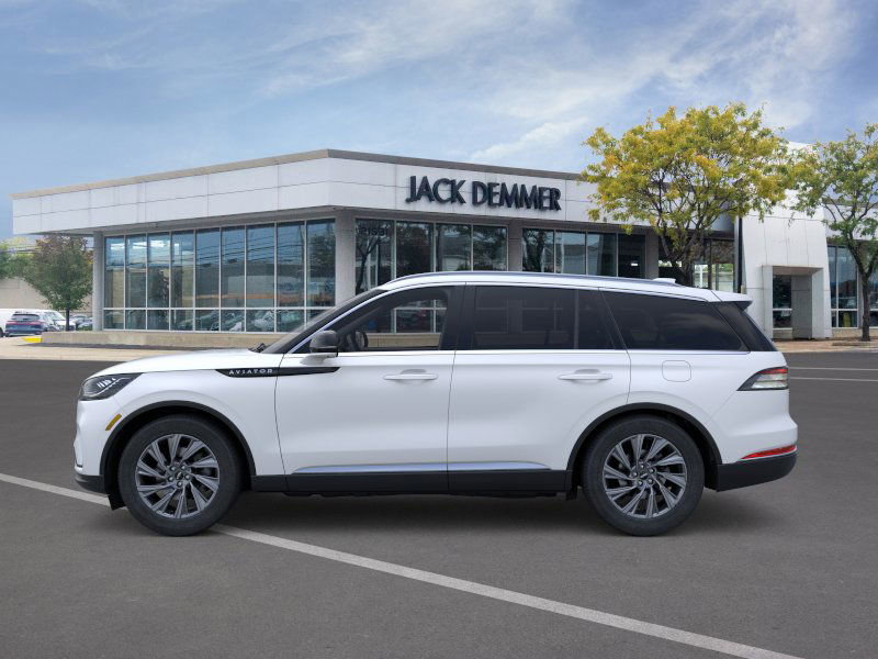 New 2026 Lincoln Aviator AWD image 3