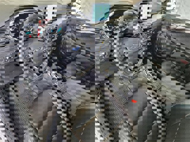 Certified 2020 Ford Escape SEL image 19