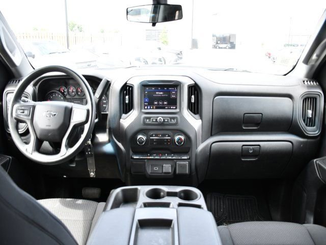Used 2020 Chevrolet Silverado 1500 Custom w/ Custom Value Package AWD/4WD image 23