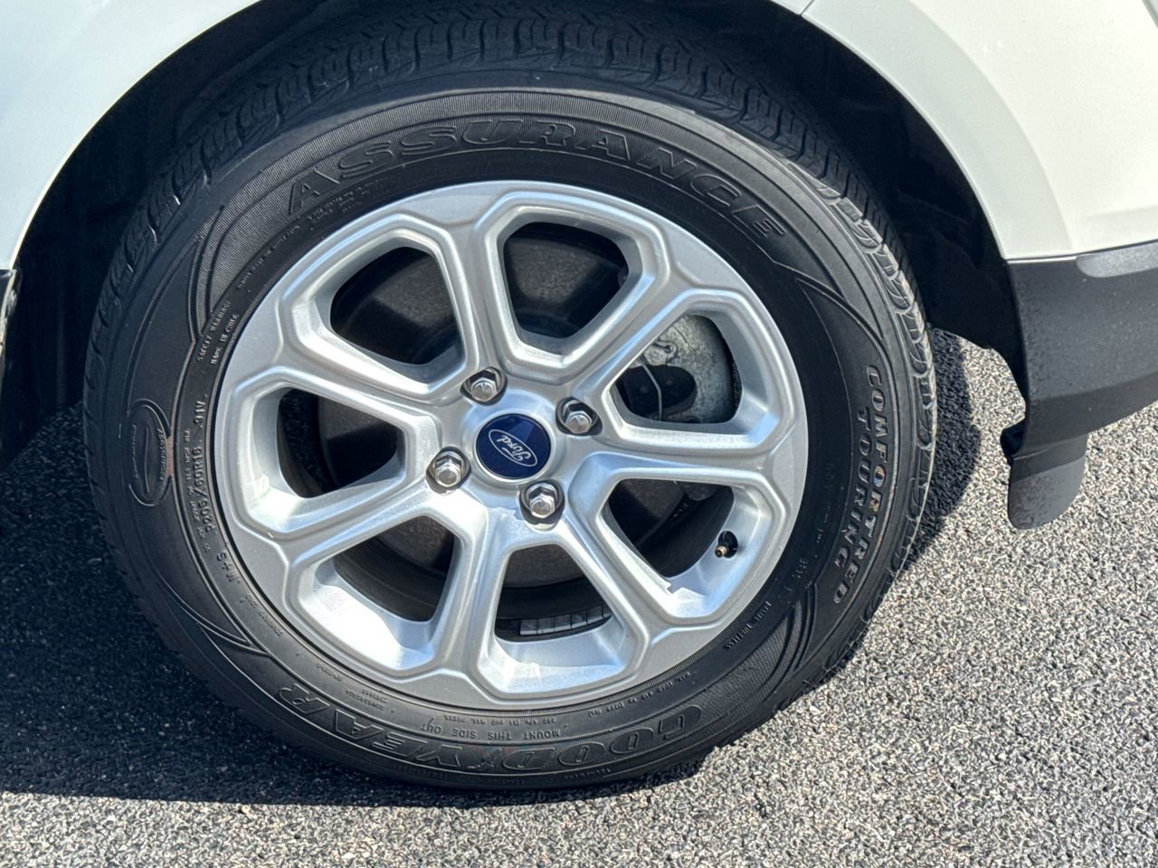 Used 2020 Ford EcoSport SE w/ SE Convenience Package image 9
