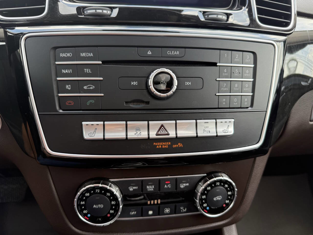 Used 2017 Mercedes-Benz GLE 350 4MATIC image 23