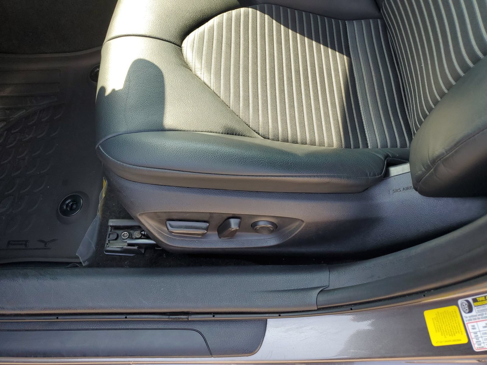 Certified 2024 Toyota Camry SE FWD image 17