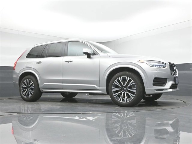 Used 2022 Volvo XC90 T6 Momentum w/ Climate Package image 38