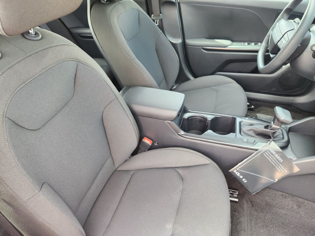New 2026 Kia K4 FWD image 14