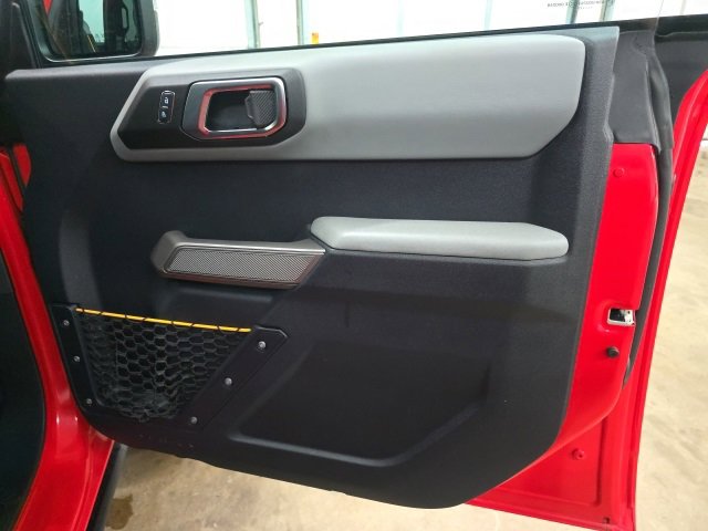 Used 2022 Ford Bronco Badlands image 4