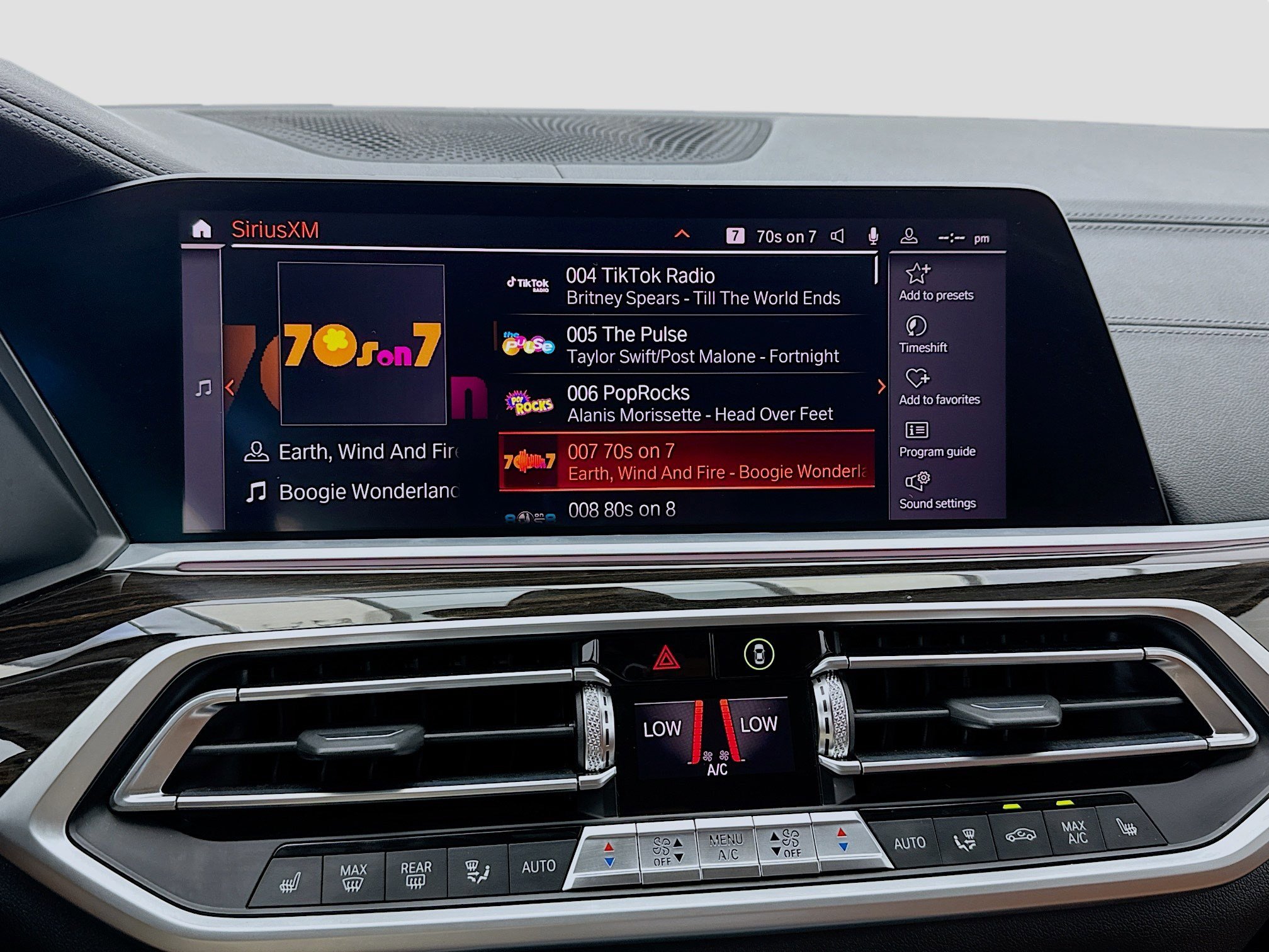 Used 2019 BMW X7 xDrive40i w/ Premium Package image 9