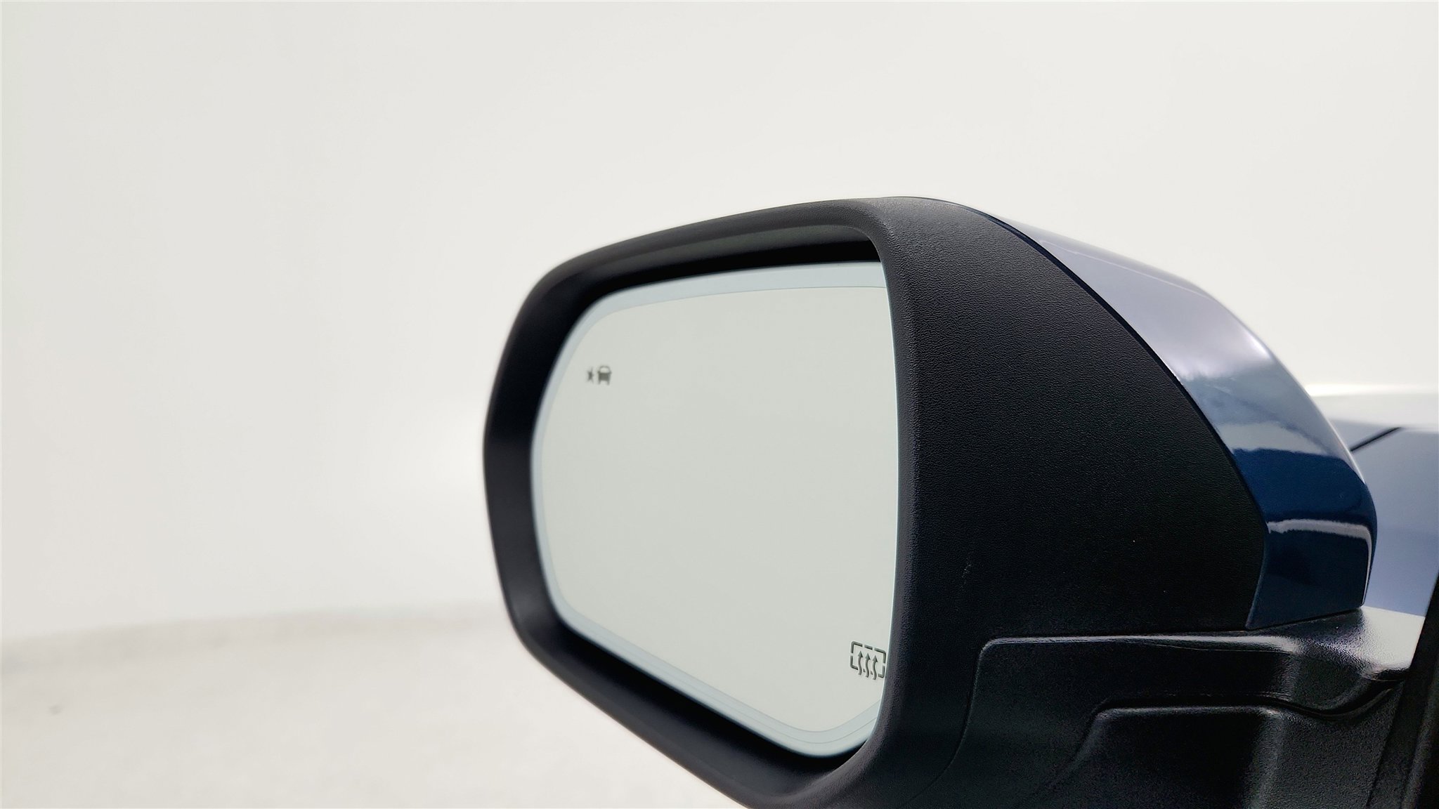 Used 2025 Buick Enclave Preferred image 22