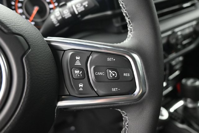 New 2026 Jeep Wrangler Unlimited Sahara AWD/4WD image 29