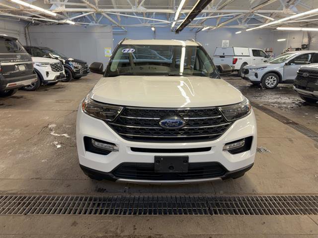 Certified 2022 Ford Explorer XLT w/ Equipment Group 202A image 1