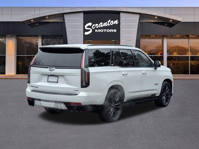 Used 2024 Cadillac Escalade V w/ LPO, ONYX Package image 5