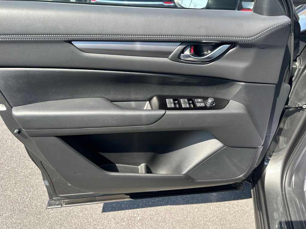 Used 2025 MAZDA CX-5 AWD 2.5 S w/ Preferred Package image 14