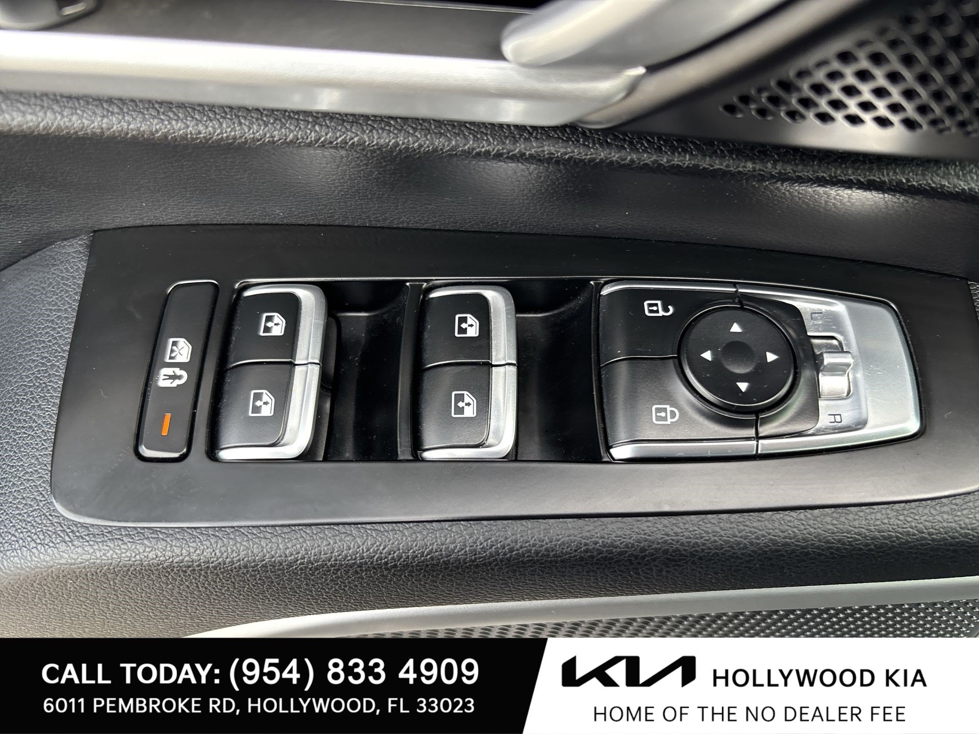 Used 2021 Kia Telluride S AWD/4WD image 15