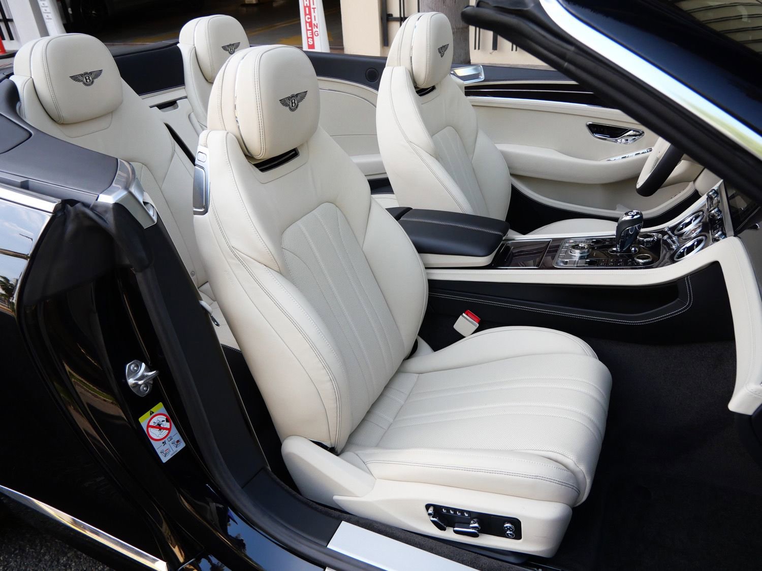 New 2026 Bentley Continental GTC AWD/4WD image 23